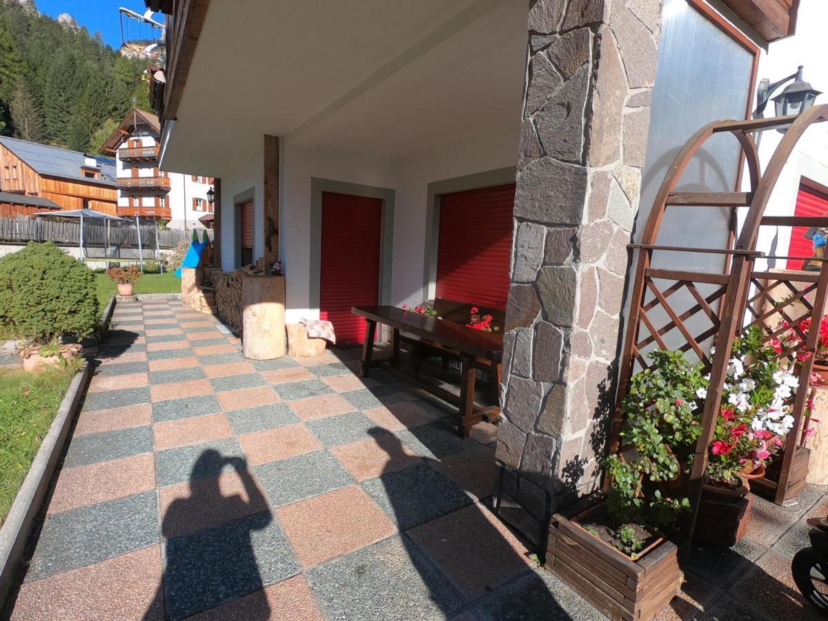 Apartmán Ciasa De Epi Pera Exteriér fotografie