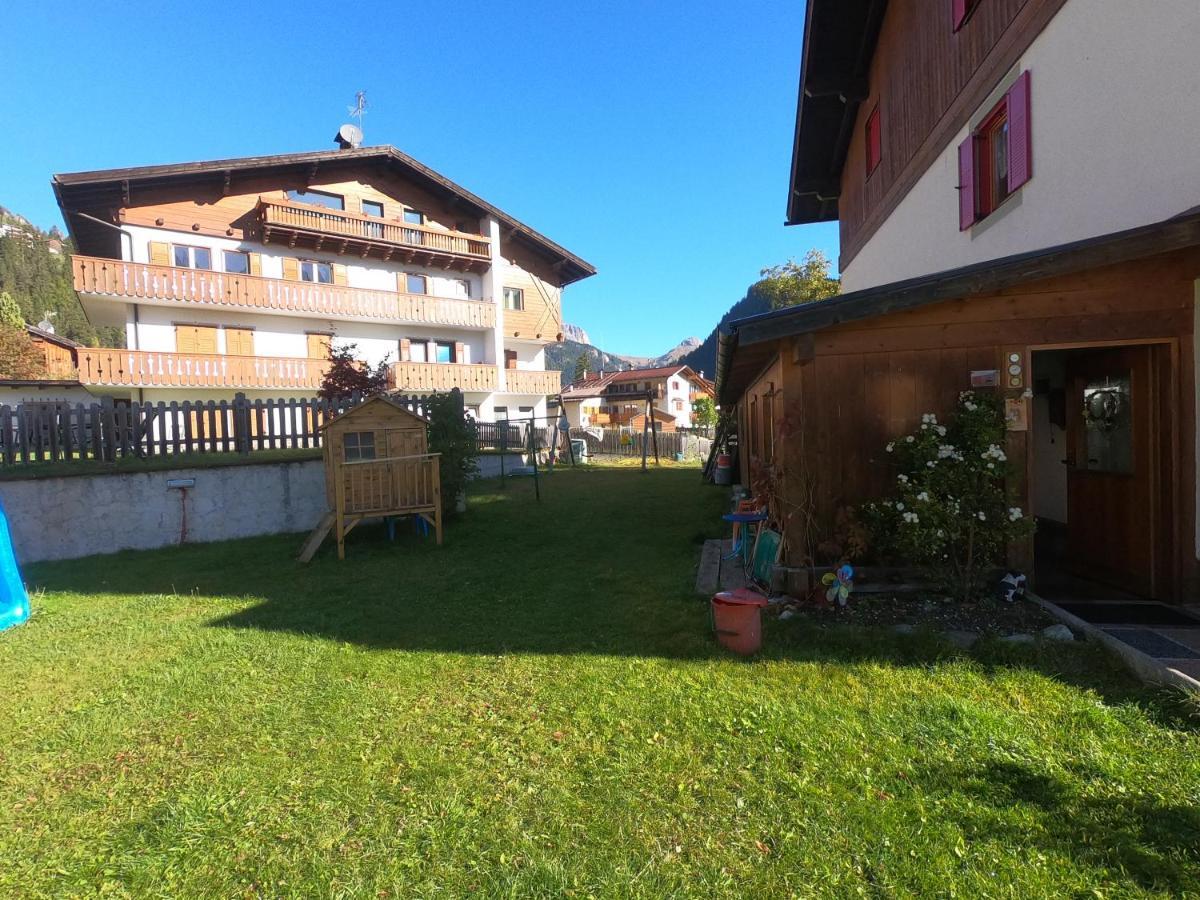 Apartmán Ciasa De Epi Pera Exteriér fotografie