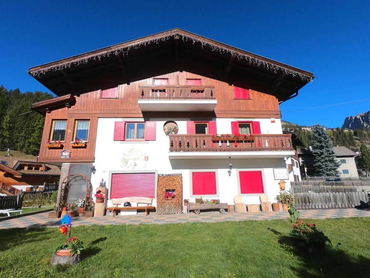 Apartmán Ciasa De Epi Pera Exteriér fotografie
