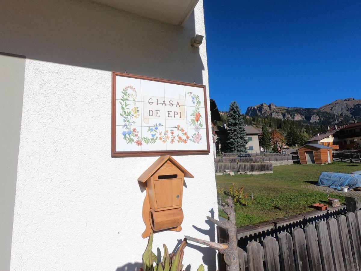 Apartmán Ciasa De Epi Pera Exteriér fotografie